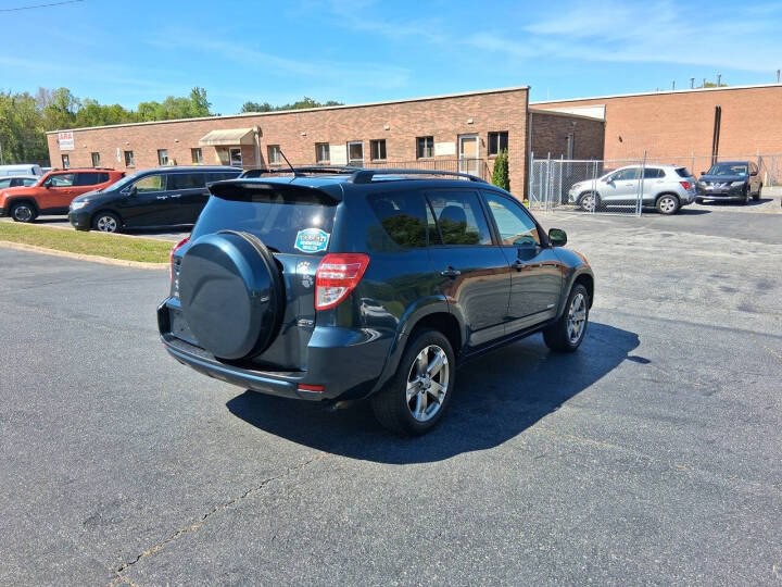 2011 Toyota Rav4 Image 5