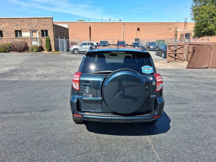 2011 Toyota Rav4 Image 6