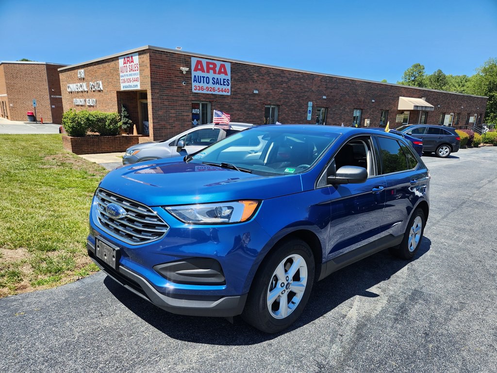 2020 Ford Edge Image 1