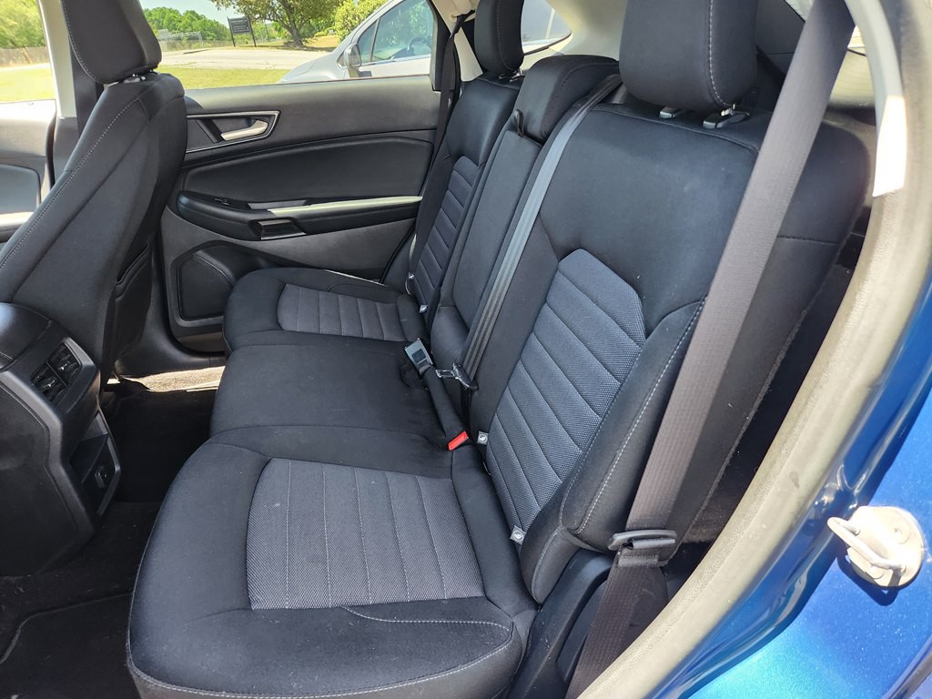 2020 Ford Edge Image 11