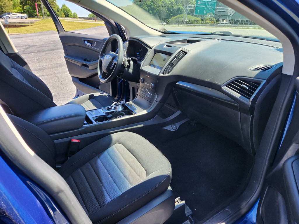 2020 Ford Edge Image 13