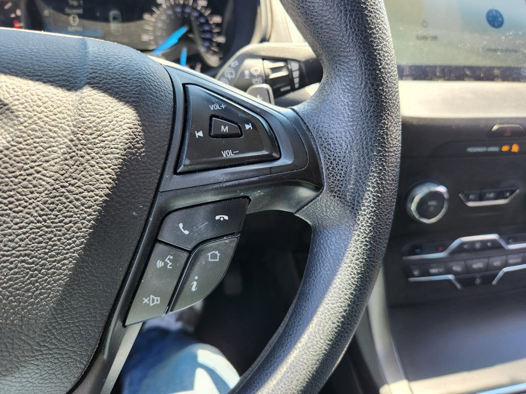 2020 Ford Edge Image 17