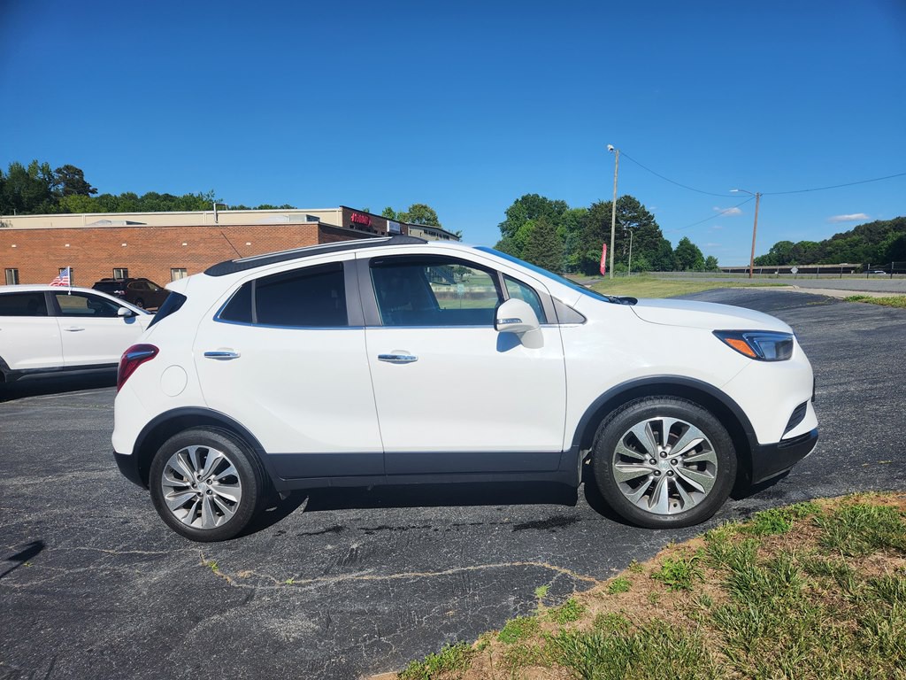 2018 Buick Enclave Image 4