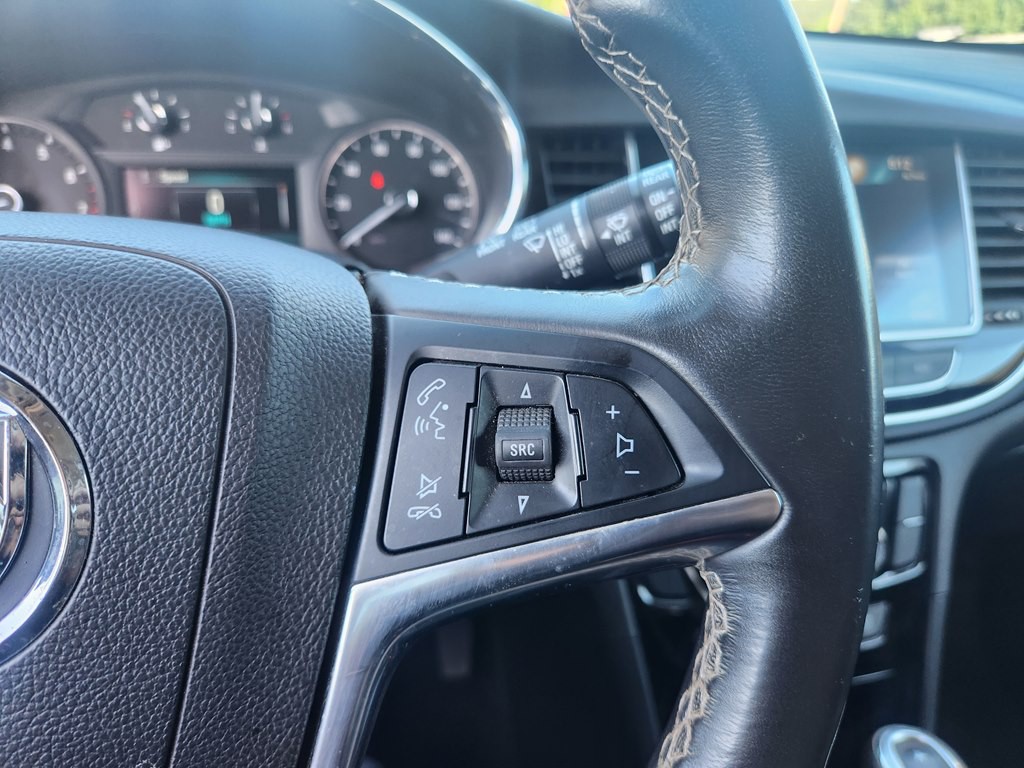 2018 Buick Enclave Image 18