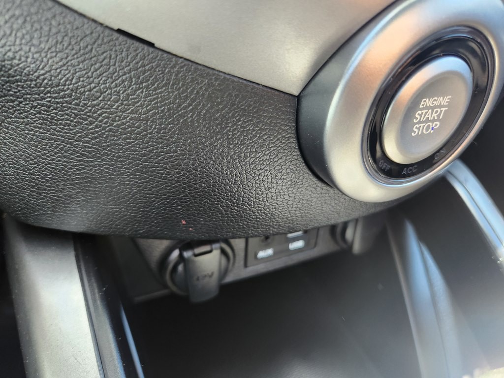 2017 Hyundai Veloster Image 15