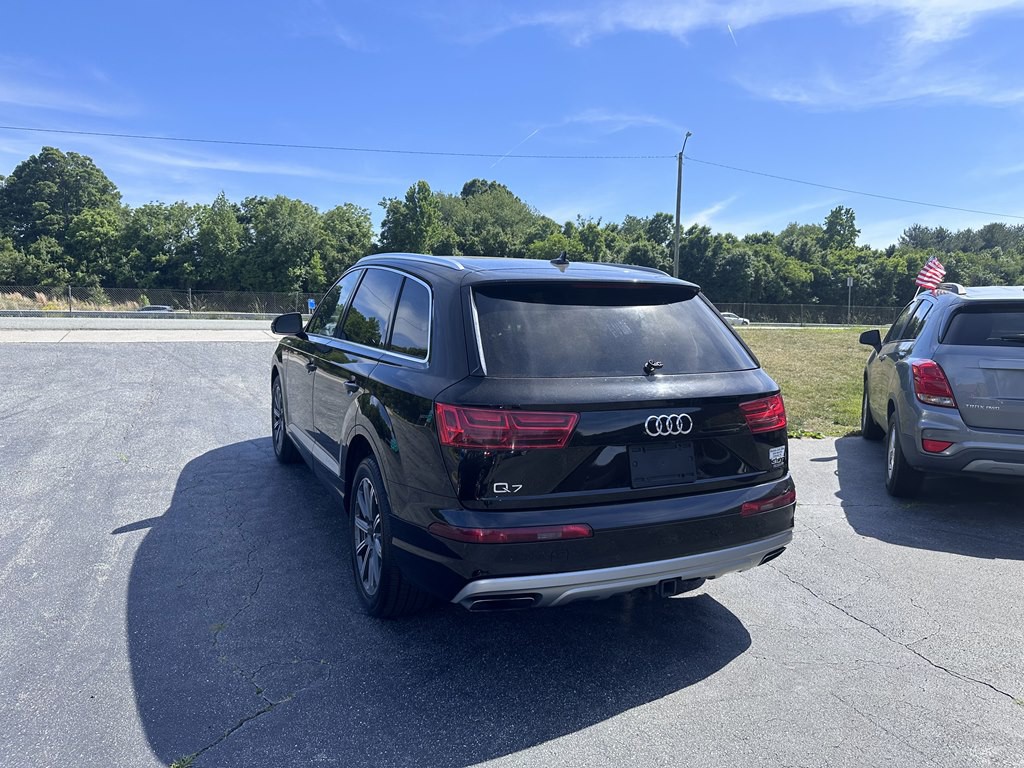 2017 Audi Q7 Image 3