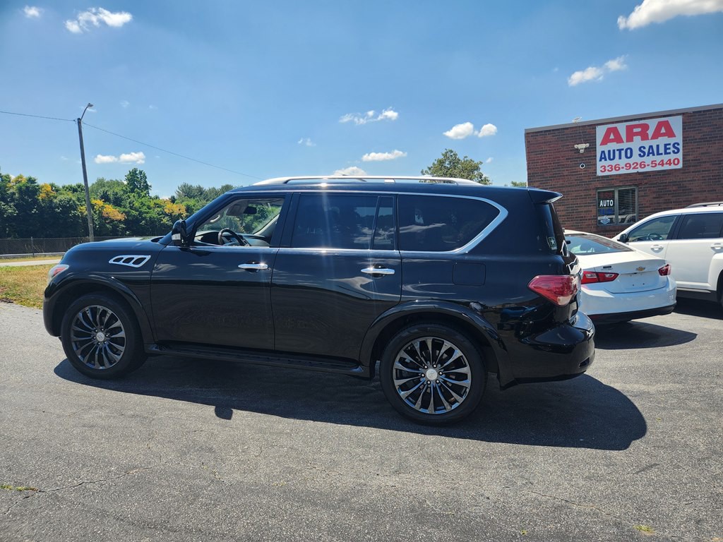 2013 INFINITI QX56 Image 8