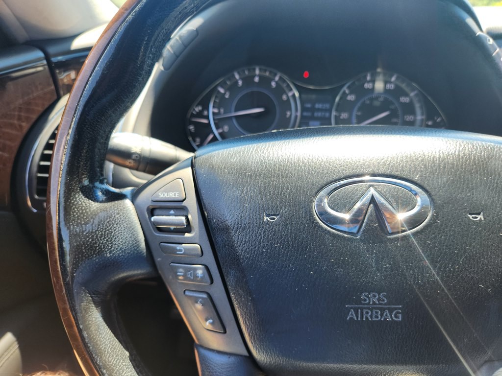2013 INFINITI QX56 Image 22