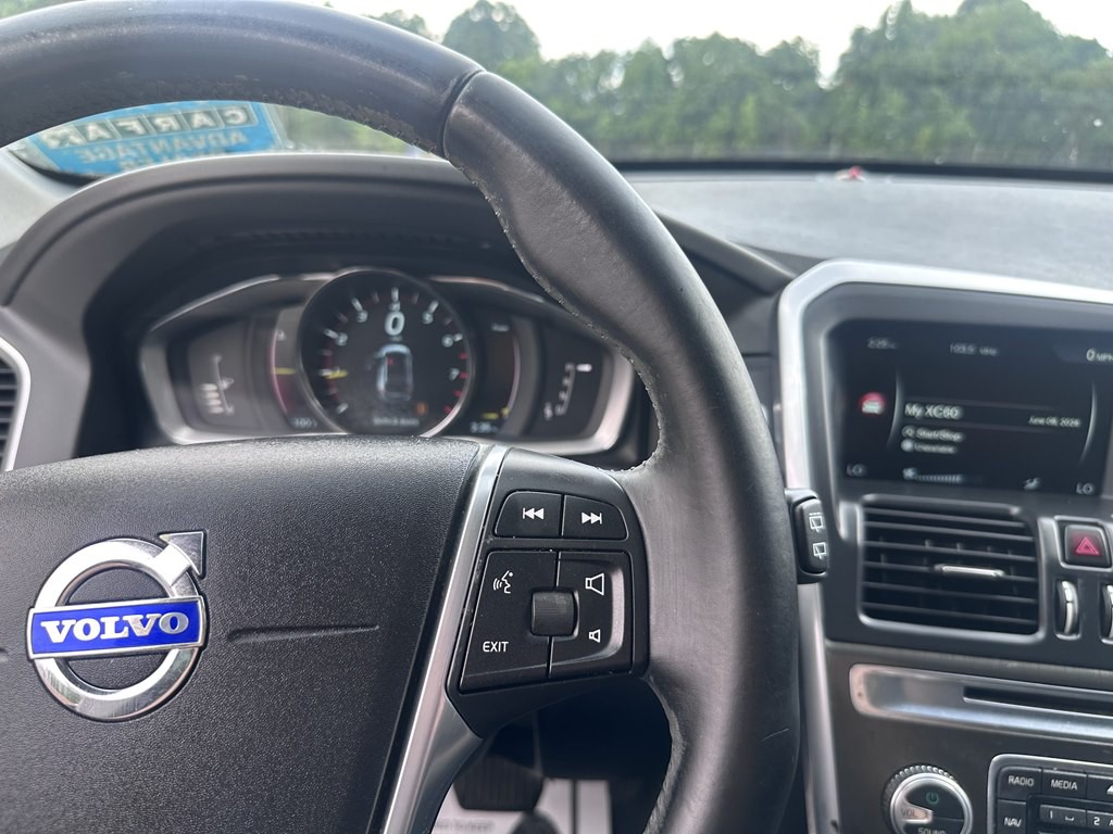 2015 Volvo XC60 Image 15