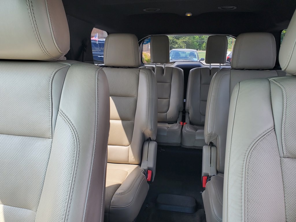 2015 Ford Explorer Image 11