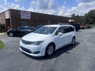 Image for 2018 Chrysler Pacifica Touring L ID: 7585038