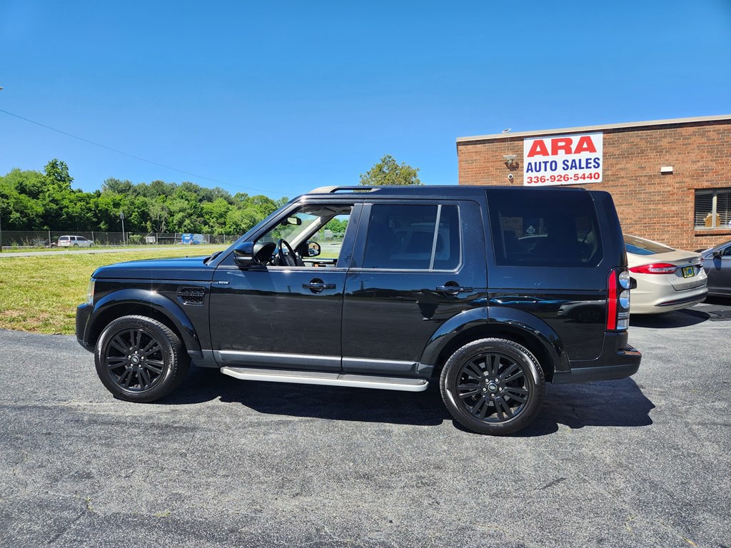 2016 Land Rover LR4 Image 8