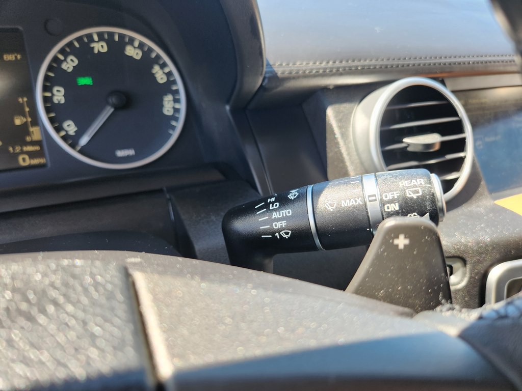 2016 Land Rover LR4 Image 32