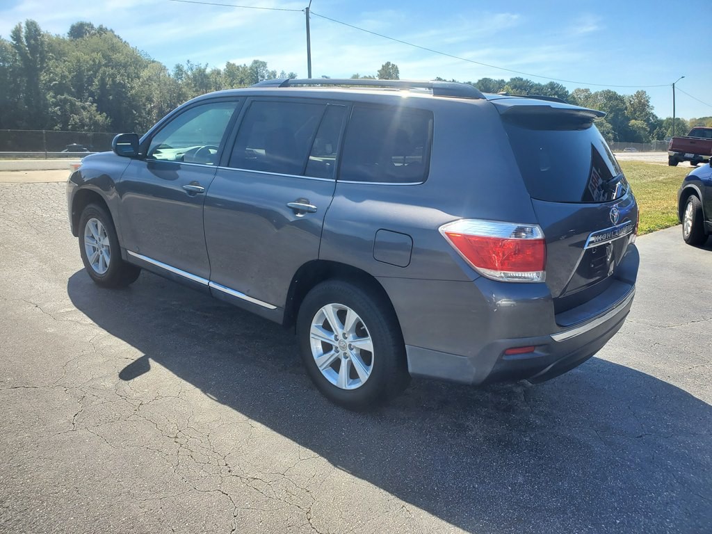 2011 Toyota Highlander Image 7