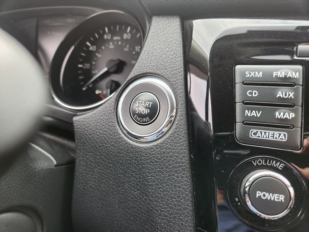 2017 Nissan Rogue Image 19