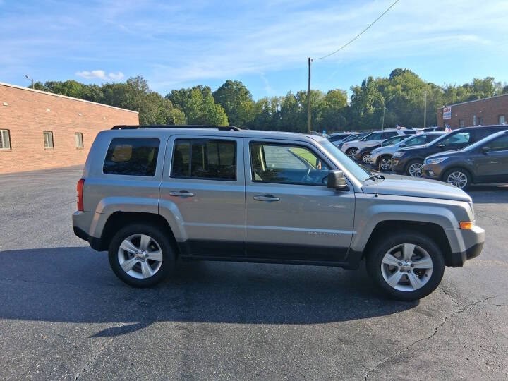 2016 Jeep Patriot Image 4