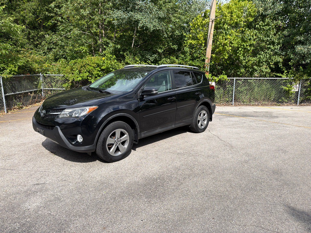 2015 Toyota Rav4 Image 3