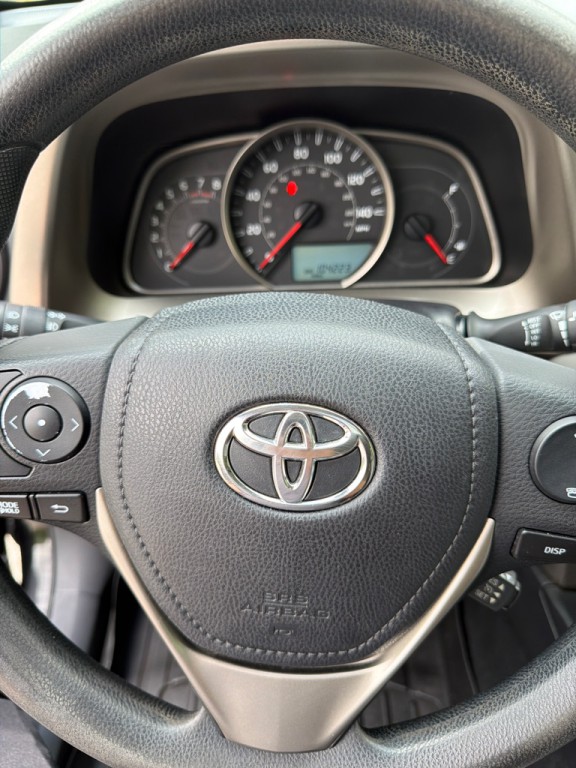 2015 Toyota Rav4 Image 16