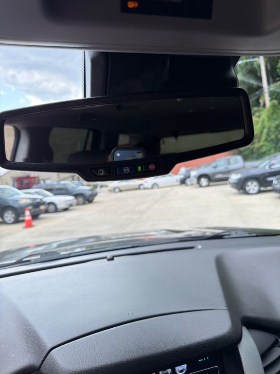2020 GMC Yukon Image 21