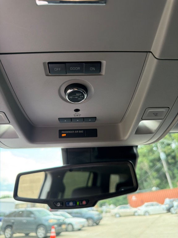 2020 GMC Yukon Image 22