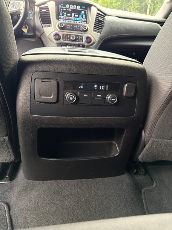 2020 GMC Yukon Image 32