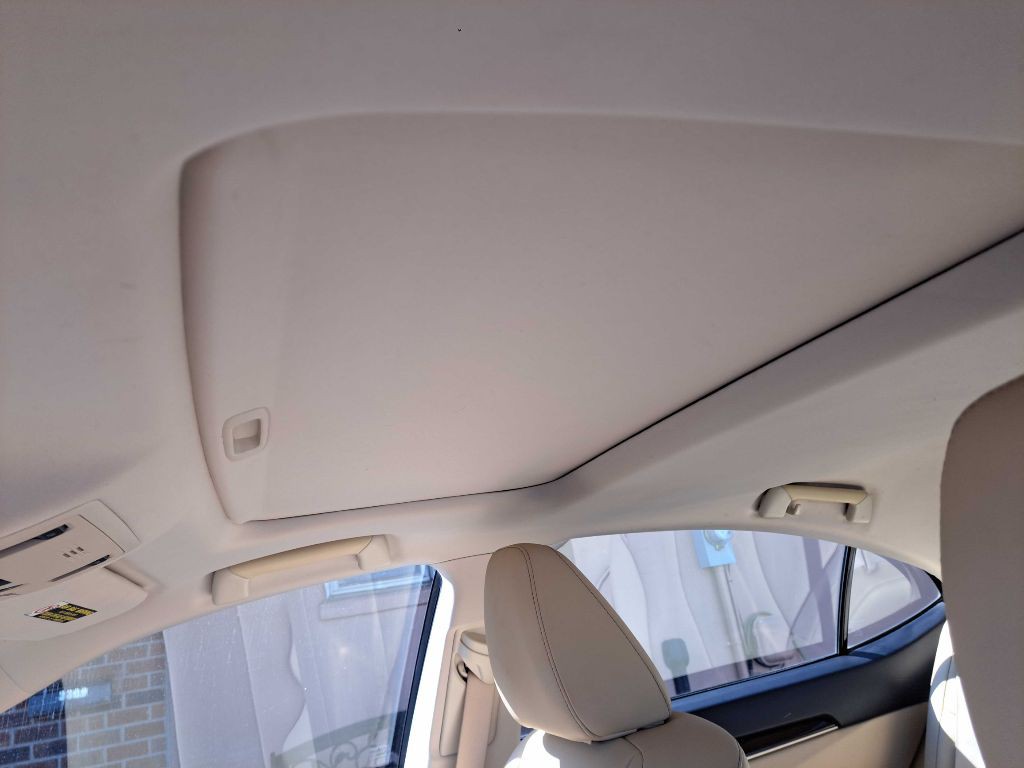 2013 Lexus ES Image 12
