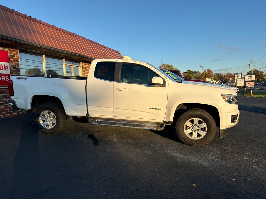 2017 Chevrolet Colorado Image 12