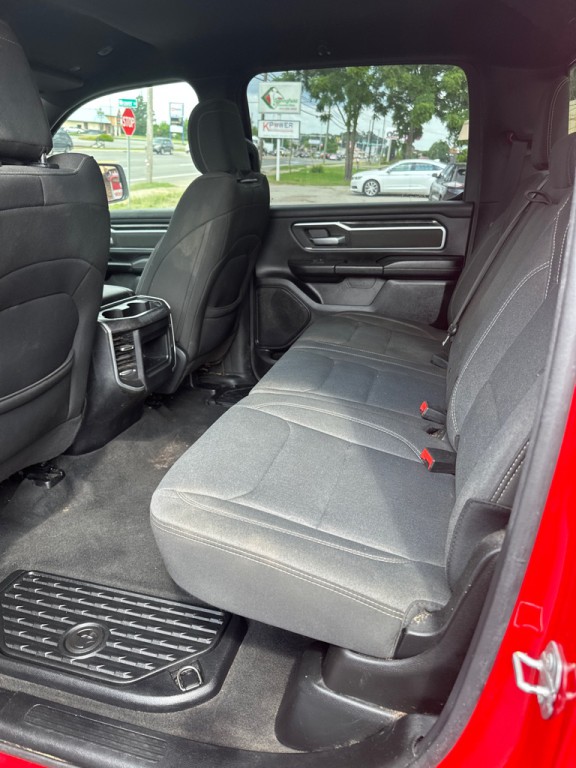 2021 RAM 1500 Image 8