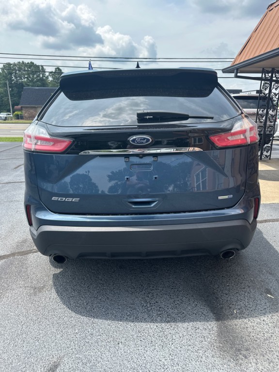 2019 Ford Edge Image 4