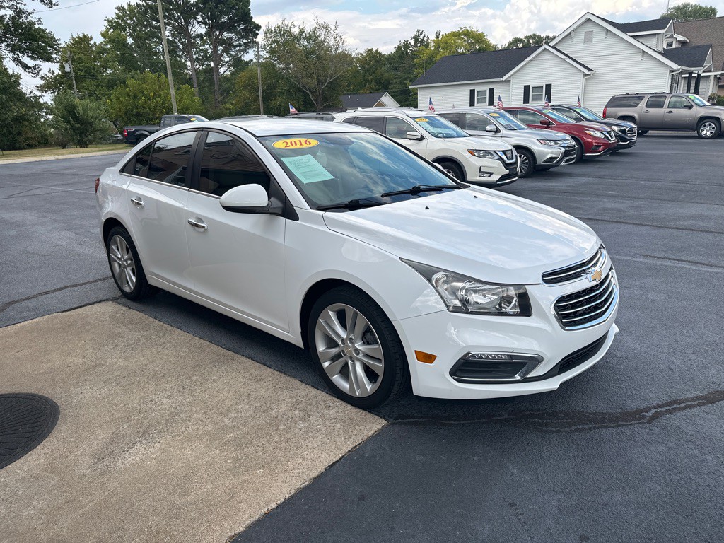 2016 Chevrolet Cruze Image 3