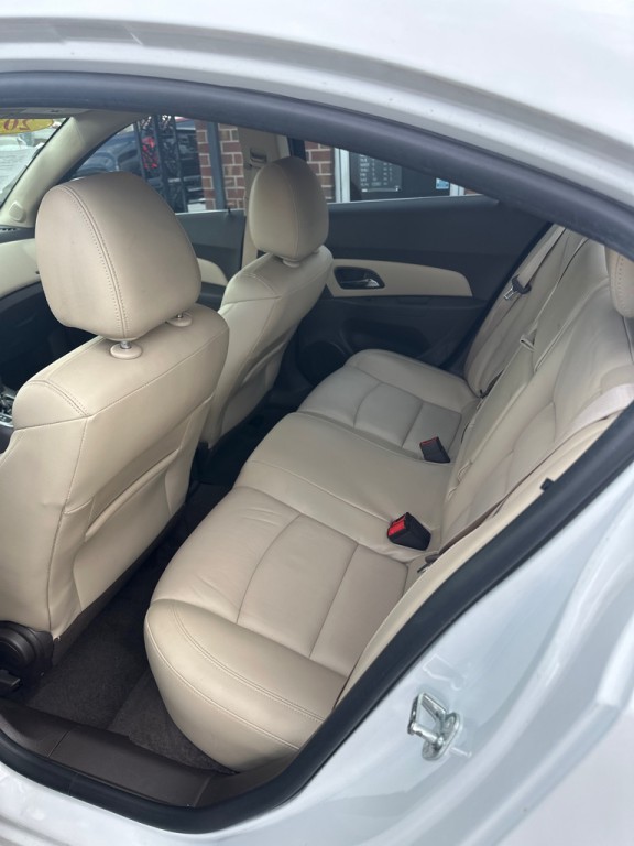 2016 Chevrolet Cruze Image 7
