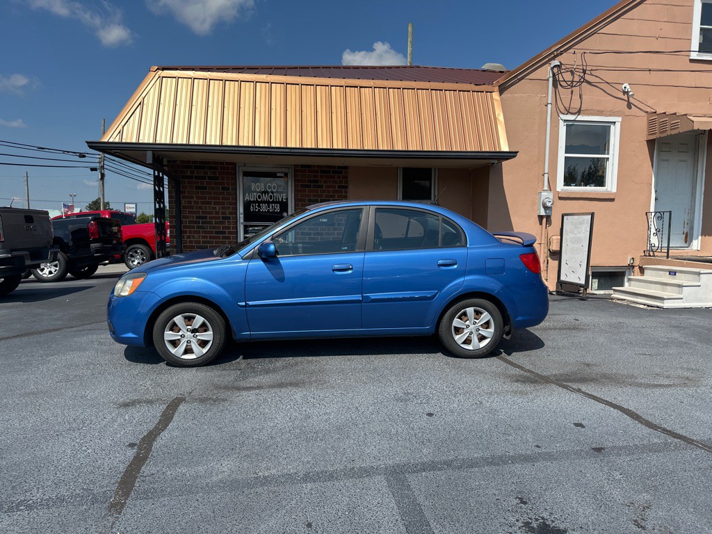 2010 Kia Rio Image 2