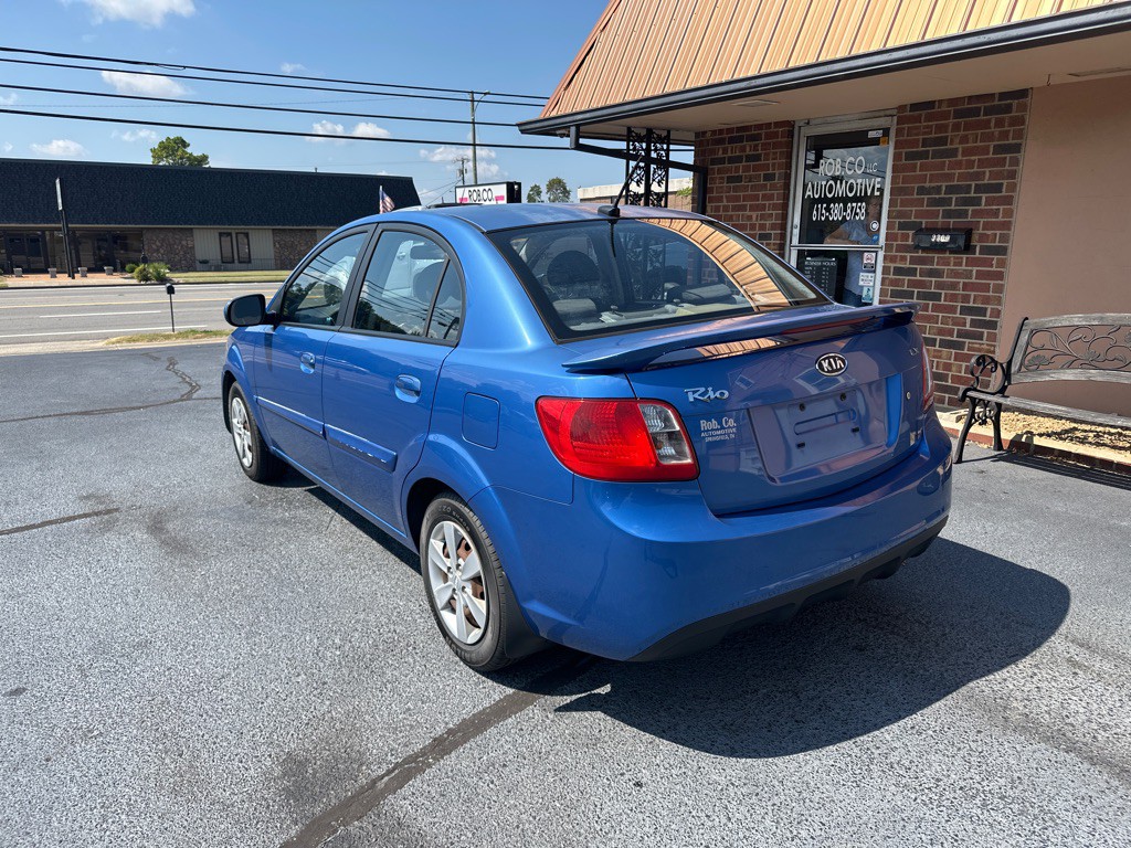 2010 Kia Rio Image 3