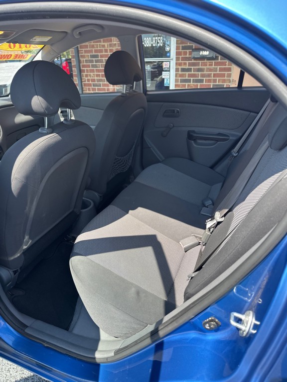 2010 Kia Rio Image 7