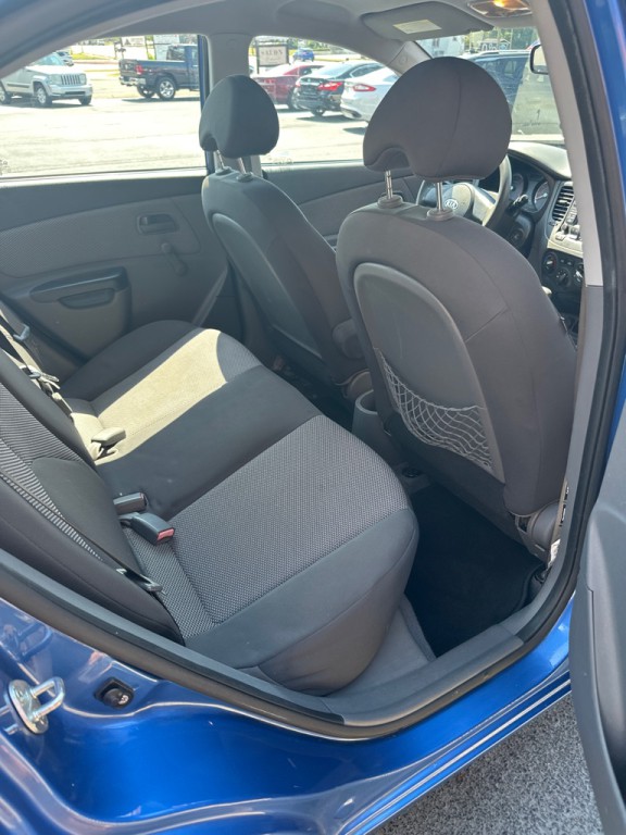 2010 Kia Rio Image 9