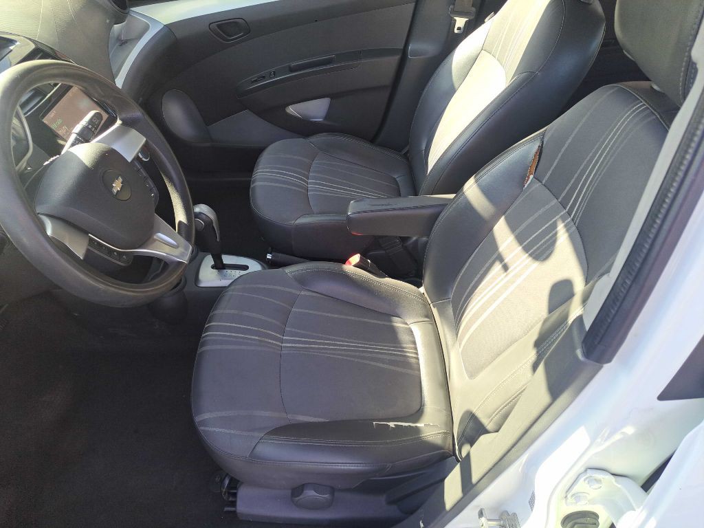 2015 Chevrolet Spark Image 4