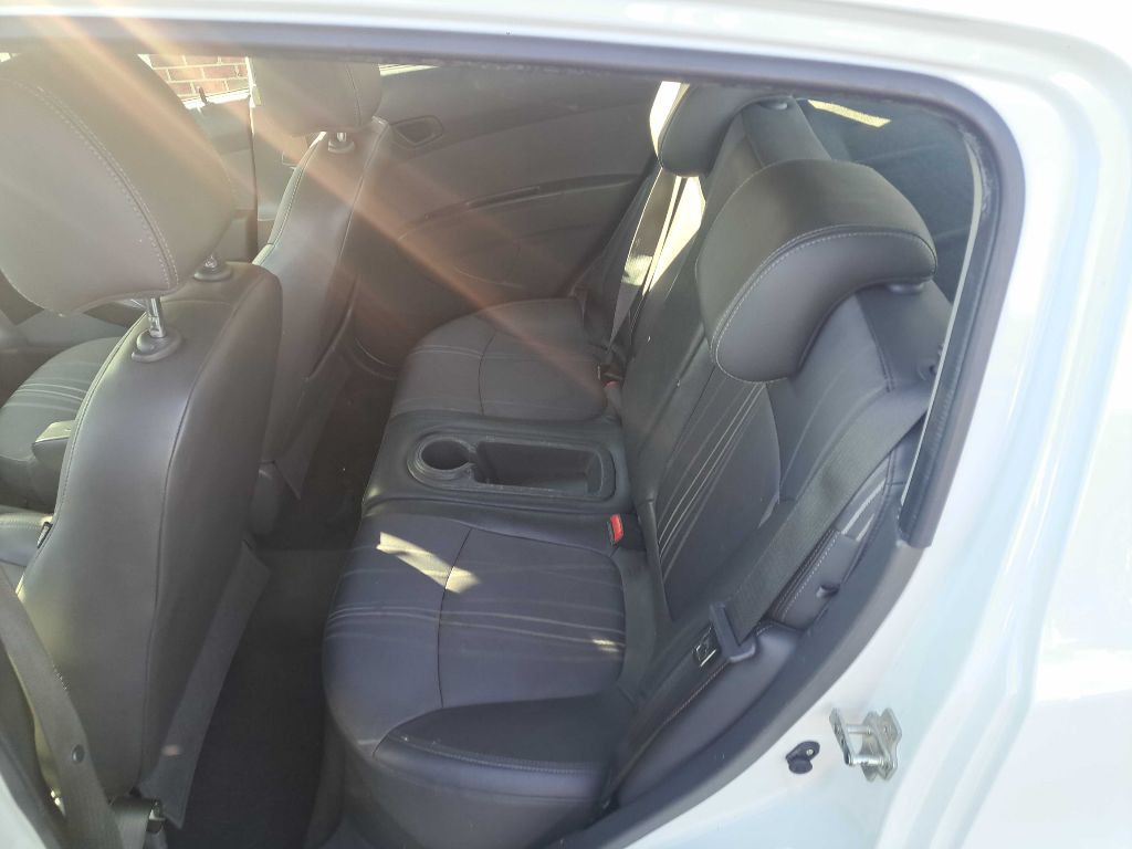 2015 Chevrolet Spark Image 5