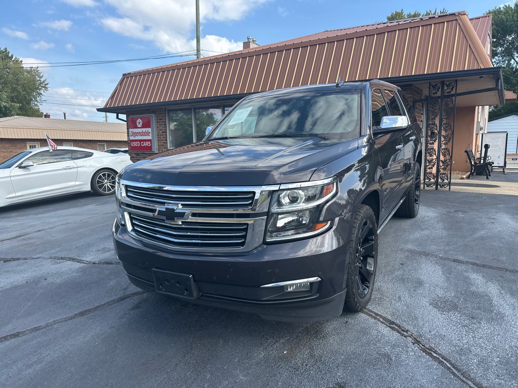 2017 Chevrolet Tahoe Image 2