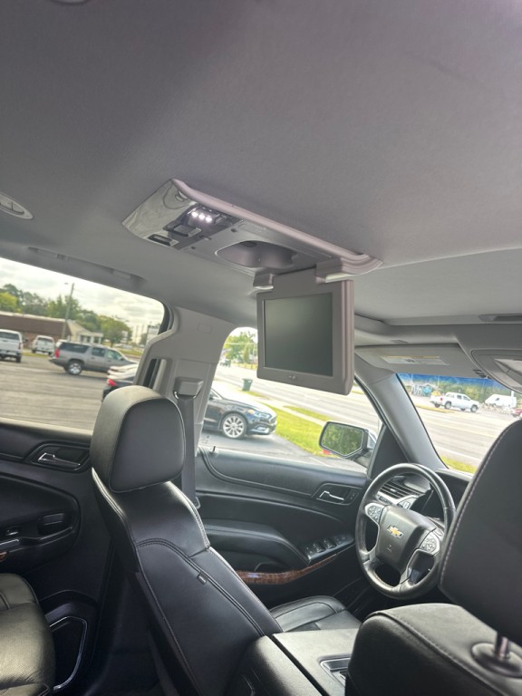 2017 Chevrolet Tahoe Image 11