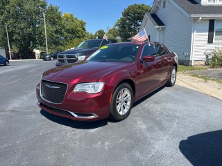 Image for 2017 Chrysler 300 Limited ID: 6841977