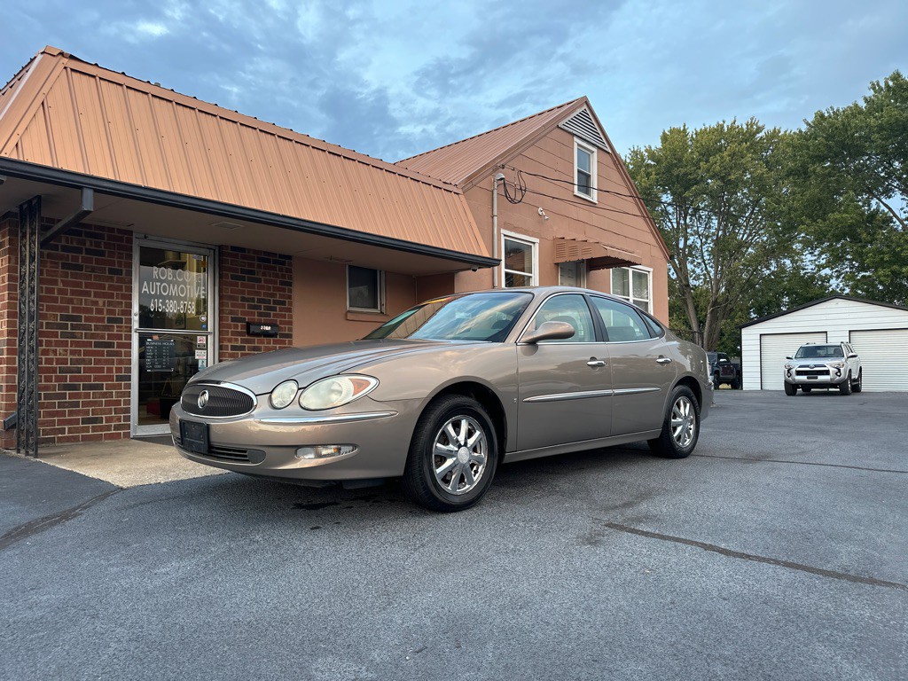 2003 Buick LeSabre Image 1