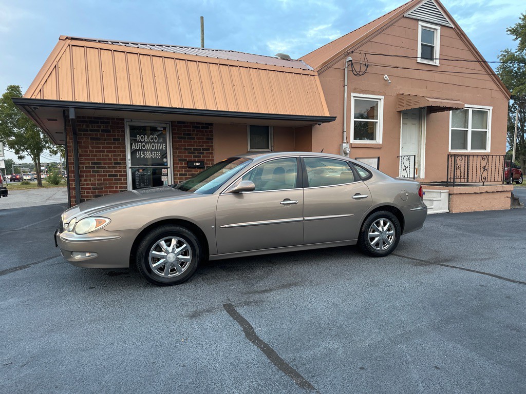 2003 Buick LeSabre Image 2