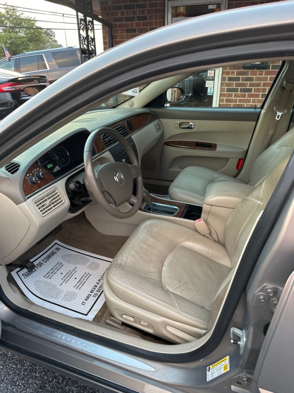 2003 Buick LeSabre Image 8