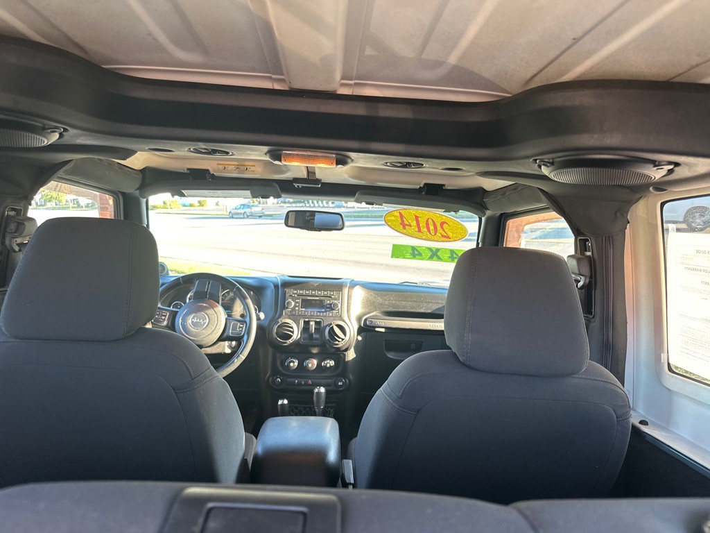 2014 Jeep Wrangler Image 8
