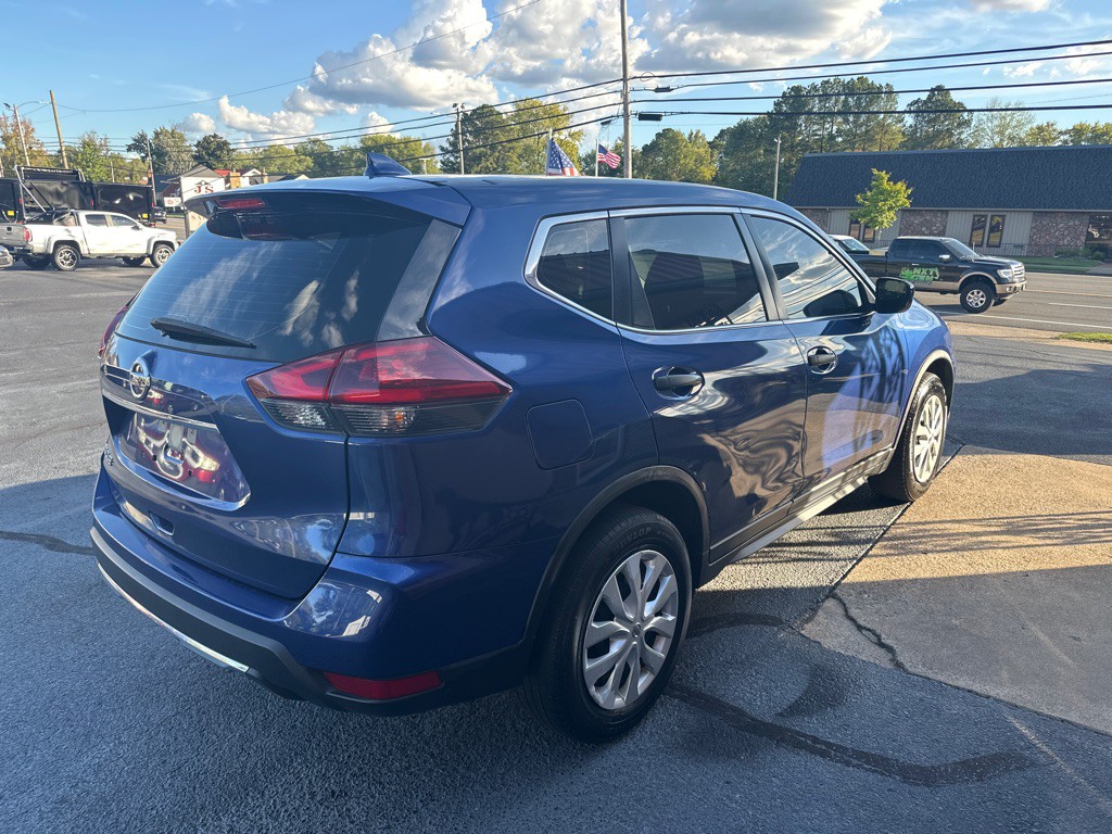 2020 Nissan Rogue Image 3