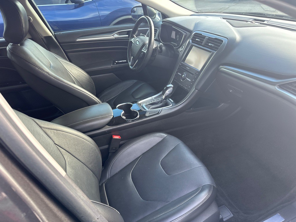 2016 Ford Fusion Image 8