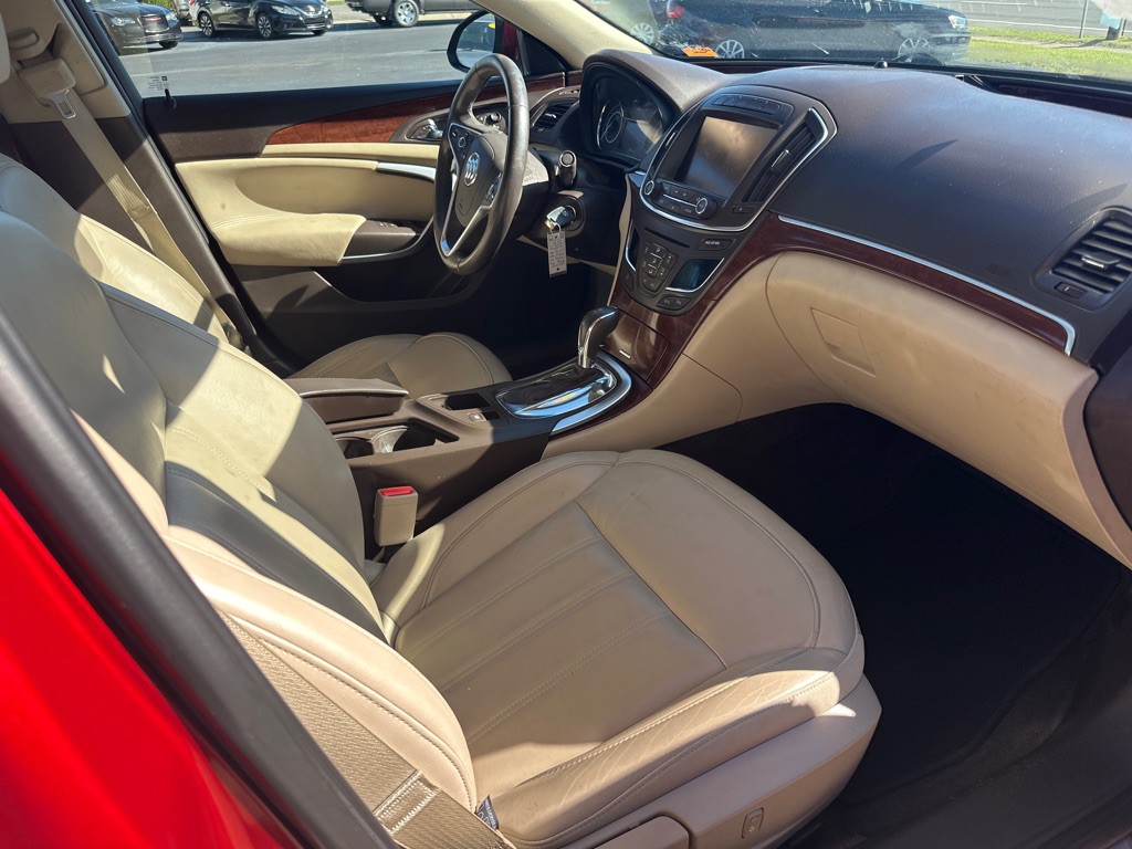 2014 Buick Regal Image 7
