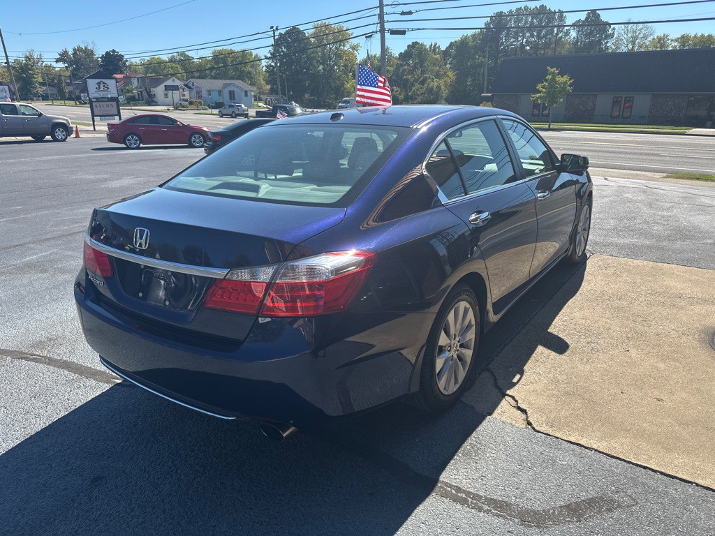 2015 Honda Accord Image 4
