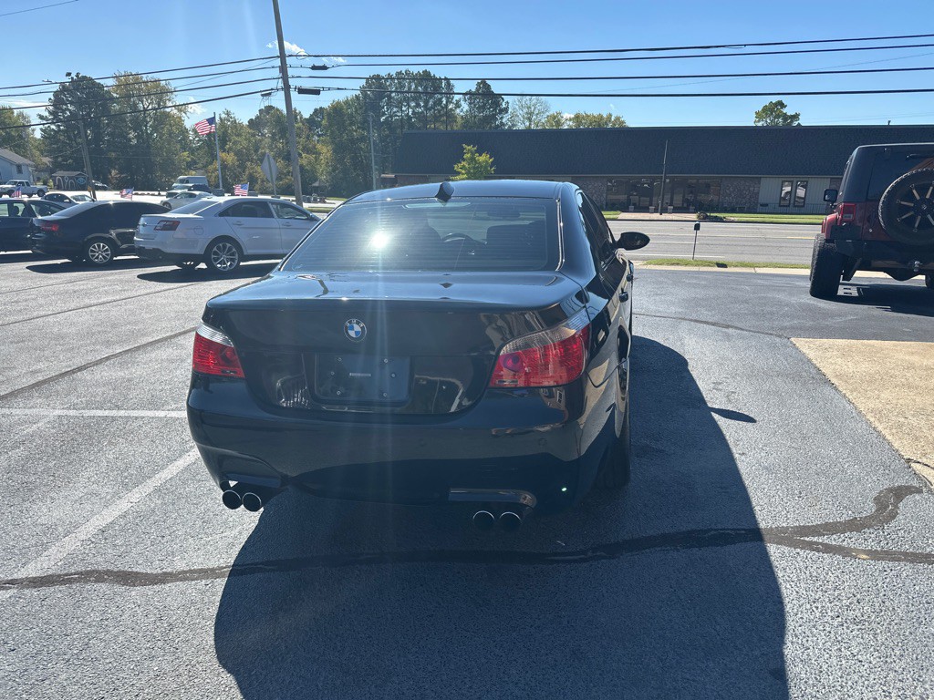 2006 BMW M5 Image 4