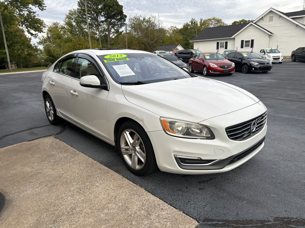 2015 Volvo S60 Image 3